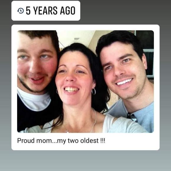 Meet your Posher, Dawn - Picture 1 of 1